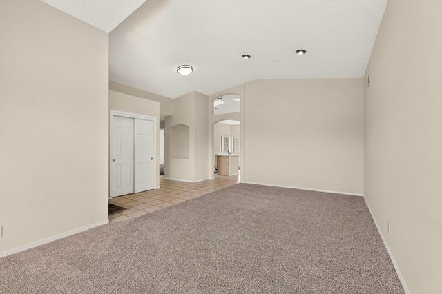 3149 Ashkirk Loop SE, Rio Rancho, NM 87124