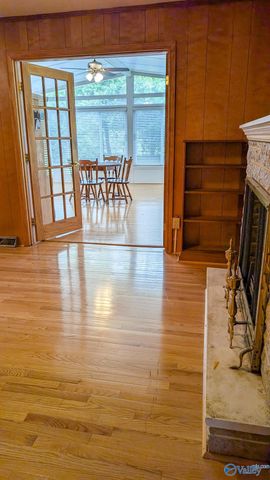 1002 Speake Road NW, Huntsville, AL 35816