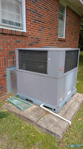 1002 Speake Road NW, Huntsville, AL 35816