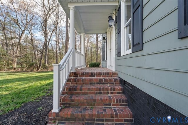 5300 Copperpenny Rd, Chesterfield, VA 23832