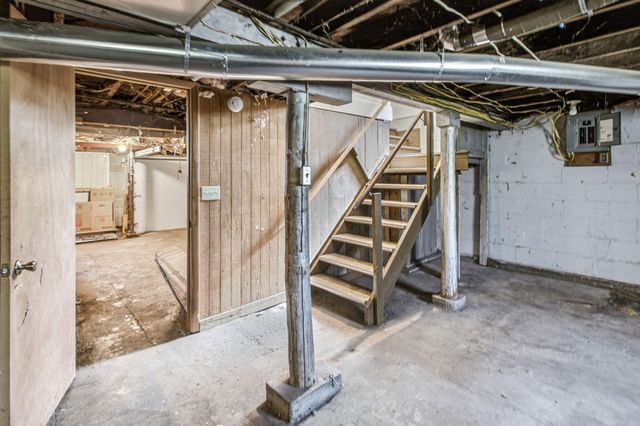 2501 Lakeview Avenue, St. Joseph, MI 49085
