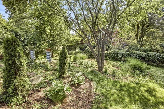 2501 Lakeview Avenue, St. Joseph, MI 49085
