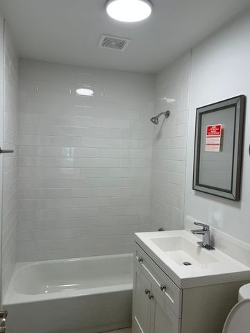 8410 W 135th Street, Orland Park, IL 60462