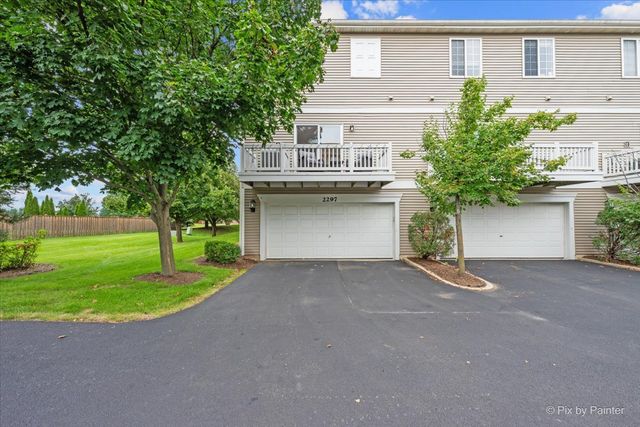 2297 Twilight Drive, Aurora, IL 60503