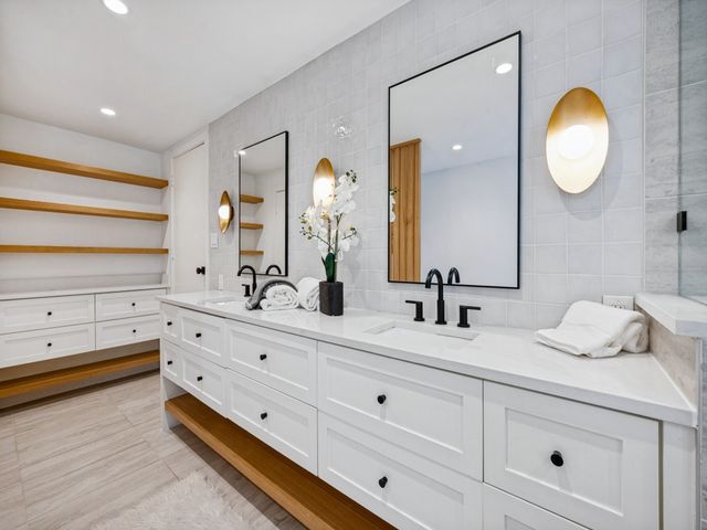 16810 Deer Park Drive, Dallas, TX 75248