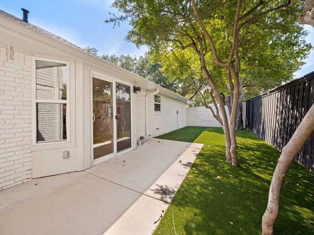 16810 Deer Park Drive, Dallas, TX 75248