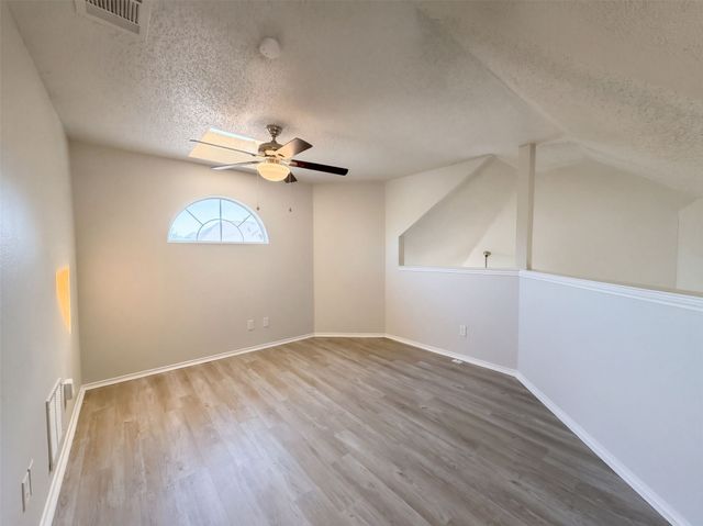 708 Fall Wheat Drive, Desoto, TX 75115