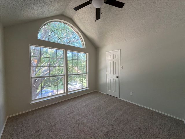 708 Fall Wheat Drive, Desoto, TX 75115