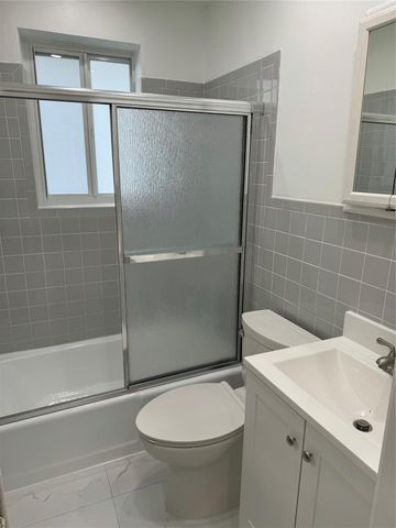 421 NE 21st Court, Wilton Manors, FL 33305