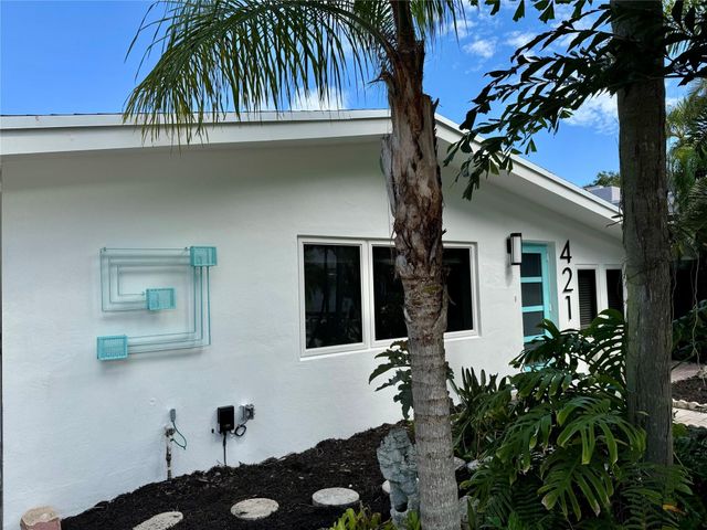 421 NE 21st Court, Wilton Manors, FL 33305