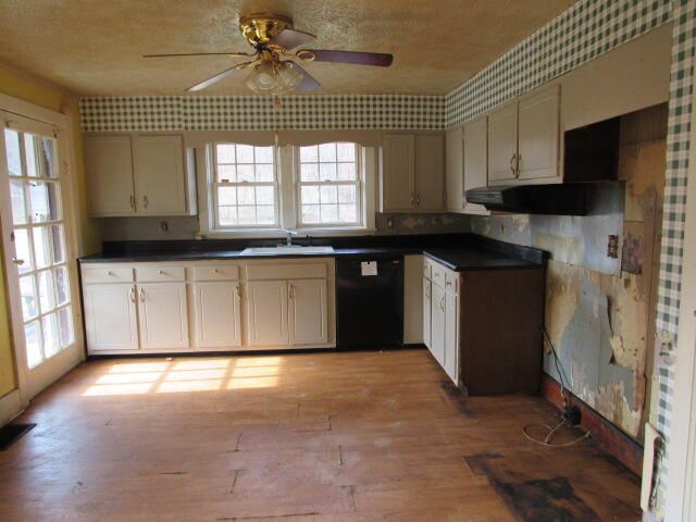 2082 KY-92, Pineville, KY 40977