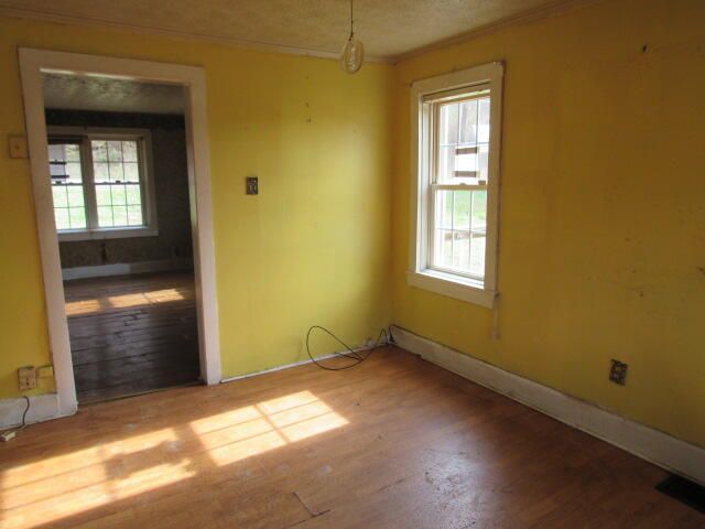 2082 KY-92, Pineville, KY 40977