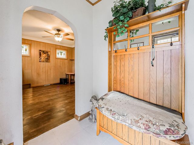 23560 Stewart Avenue, Warren, MI 48089