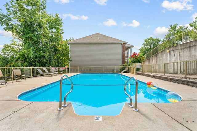 200 Golf View Drive 12, Branson, MO 65616