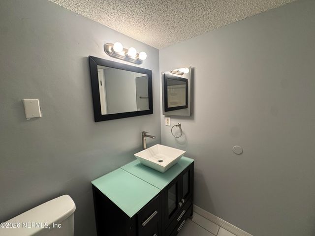 1904 CHALLENGER Court E 1904, Jacksonville, FL 32233