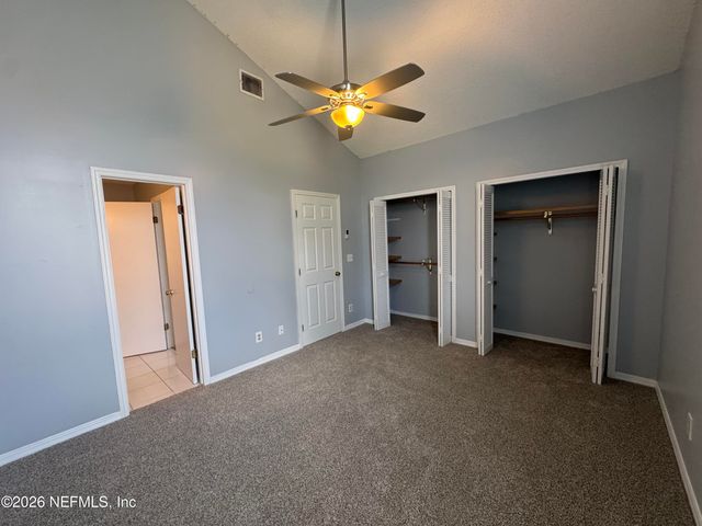 1904 CHALLENGER Court E 1904, Jacksonville, FL 32233