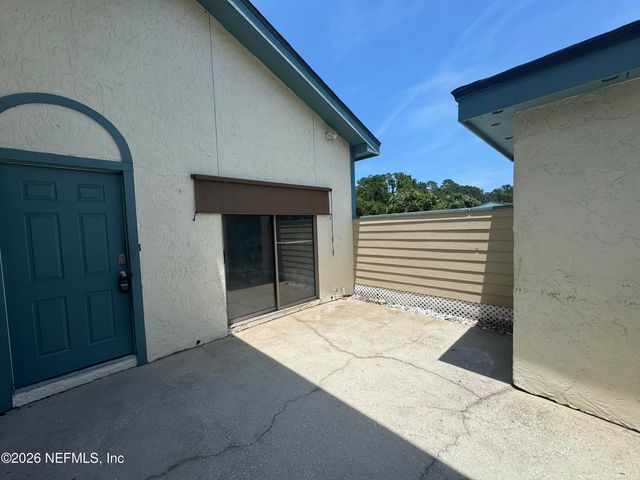1904 CHALLENGER Court E 1904, Jacksonville, FL 32233