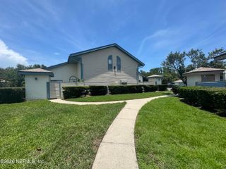 1904 CHALLENGER Court E 1904, Jacksonville, FL 32233