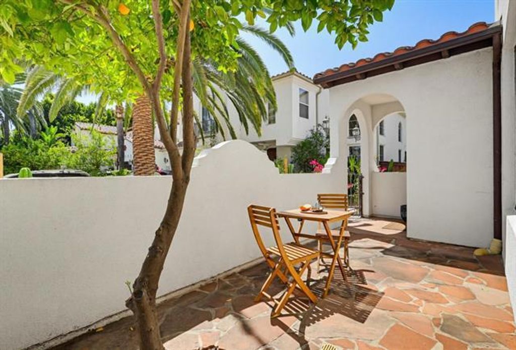 18120 Jaguar Court, Los Angeles, CA 91335 — photo 3