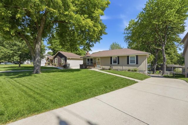 19304 E R D Mize Road, Independence, MO 64057