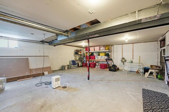 19304 E R D Mize Road, Independence, MO 64057