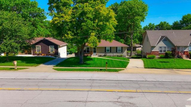 19304 E R D Mize Road, Independence, MO 64057