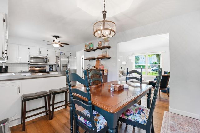 19304 E R D Mize Road, Independence, MO 64057