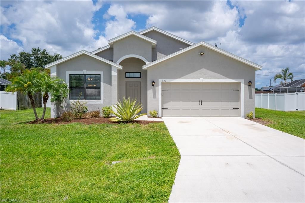 820 SW 9th AVE, CAPE CORAL, FL 33991 — exterior