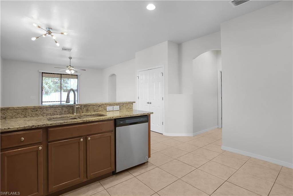 820 SW 9th AVE, CAPE CORAL, FL 33991 — photo 4