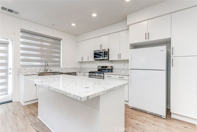 14022 Bay, La Mirada, CA 90063