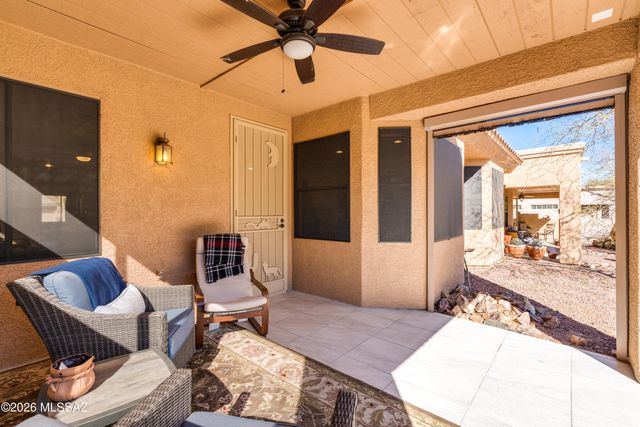 531 W Aspenwood Street, Green Valley, AZ 85614