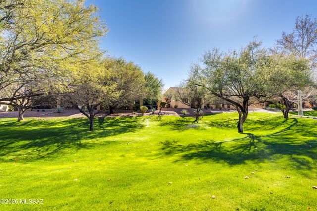 531 W Aspenwood Street, Green Valley, AZ 85614