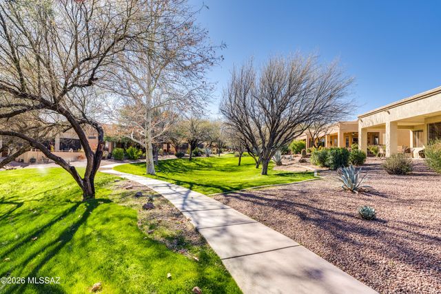 531 W Aspenwood Street, Green Valley, AZ 85614