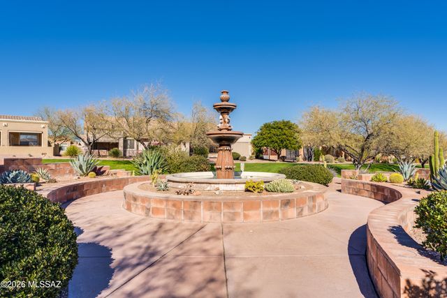 531 W Aspenwood Street, Green Valley, AZ 85614