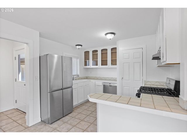 540 Nw 56th St, Newport, OR 97365