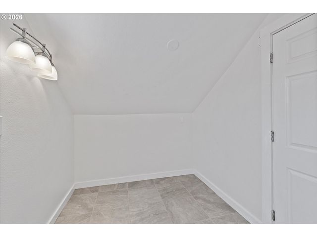 540 Nw 56th St, Newport, OR 97365