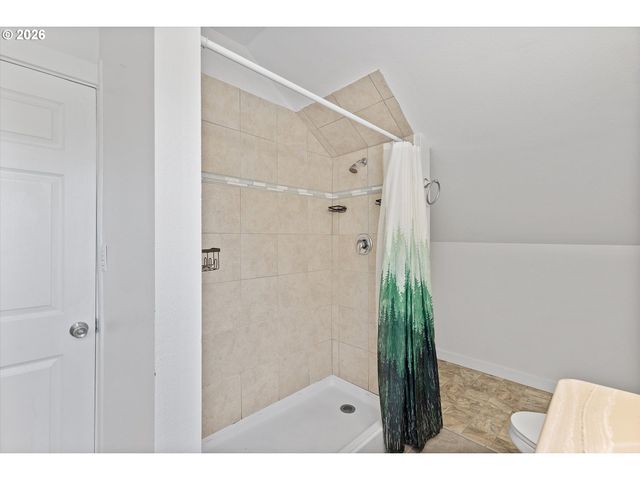 540 Nw 56th St, Newport, OR 97365