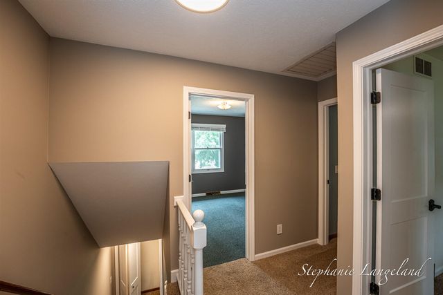 1511 Springbrook Drive, Jenison, MI 49428