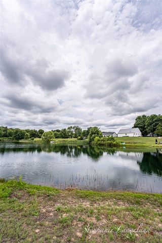 1511 Springbrook Drive, Jenison, MI 49428