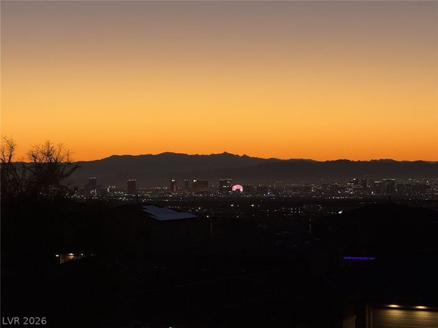 354 American Dipper Street, Las Vegas, NV 89138