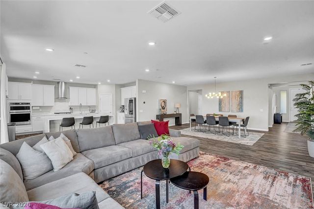 354 American Dipper Street, Las Vegas, NV 89138