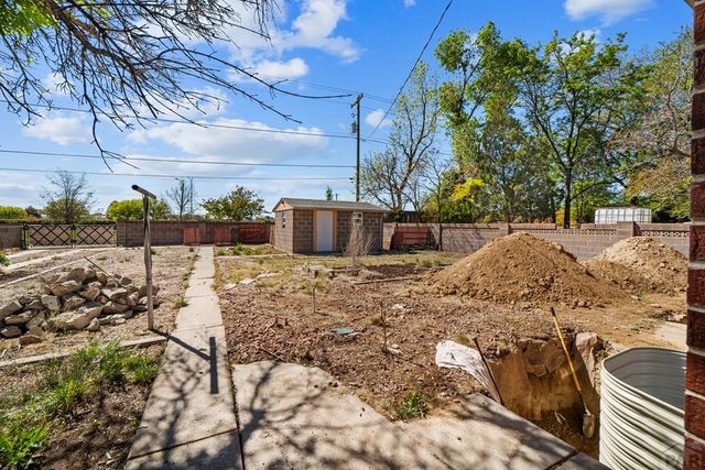 24 Radcliff Lane, Pueblo, CO 81005