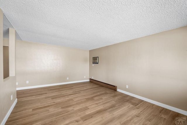 24 Radcliff Lane, Pueblo, CO 81005