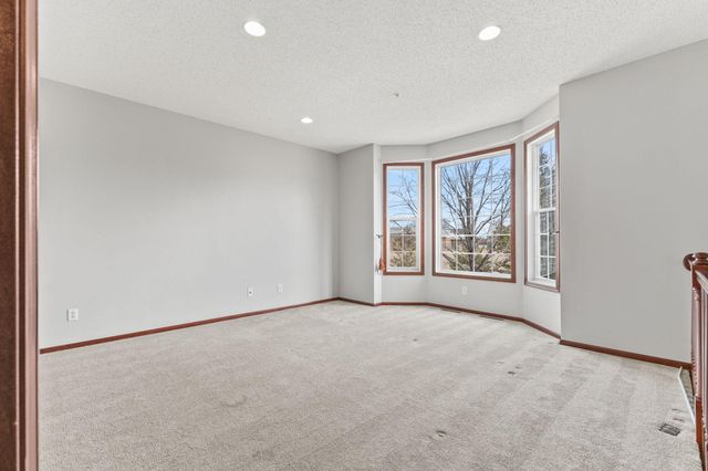 5038 Yuma Lane N, Plymouth, MN 55446