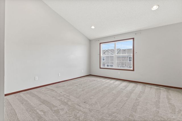 5038 Yuma Lane N, Plymouth, MN 55446