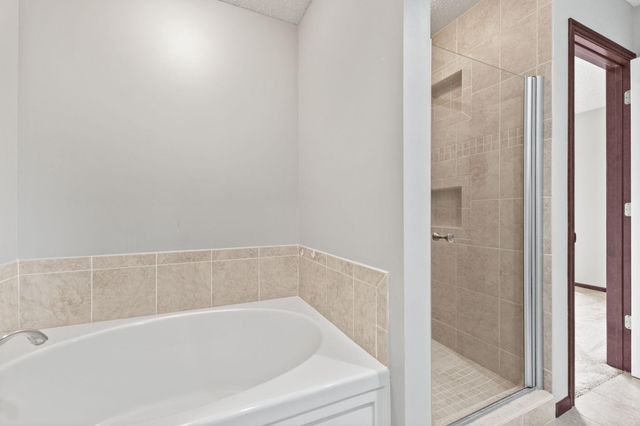 5038 Yuma Lane N, Plymouth, MN 55446