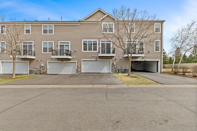 5038 Yuma Lane N, Plymouth, MN 55446