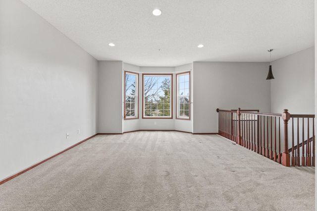 5038 Yuma Lane N, Plymouth, MN 55446