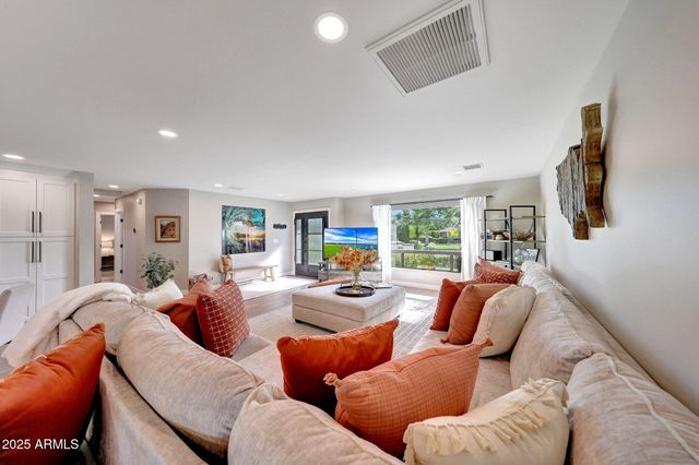 140 E CERCADO Lane, Litchfield Park, AZ 85340