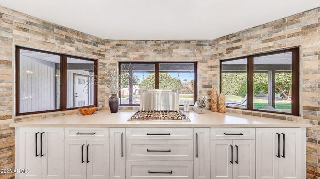 140 E CERCADO Lane, Litchfield Park, AZ 85340